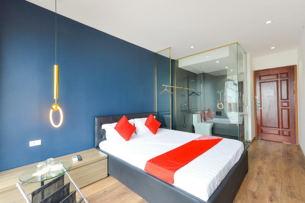 OYO 276 Bh Hotel Hanoi Buitenkant foto