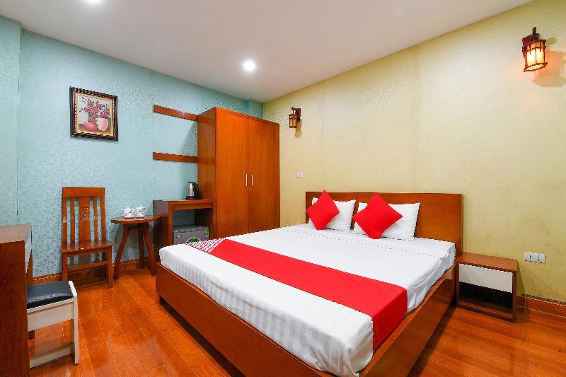 OYO 276 Bh Hotel Hanoi Buitenkant foto