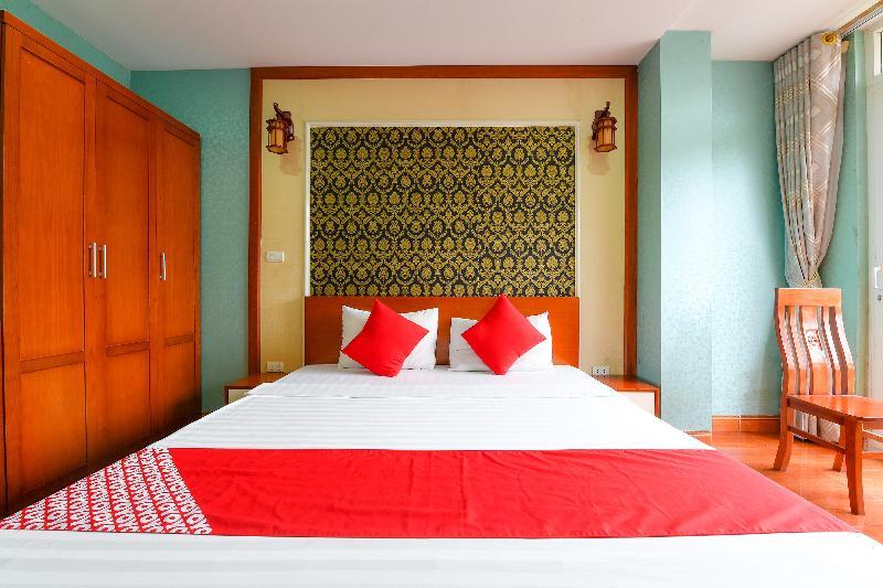 OYO 276 Bh Hotel Hanoi Buitenkant foto